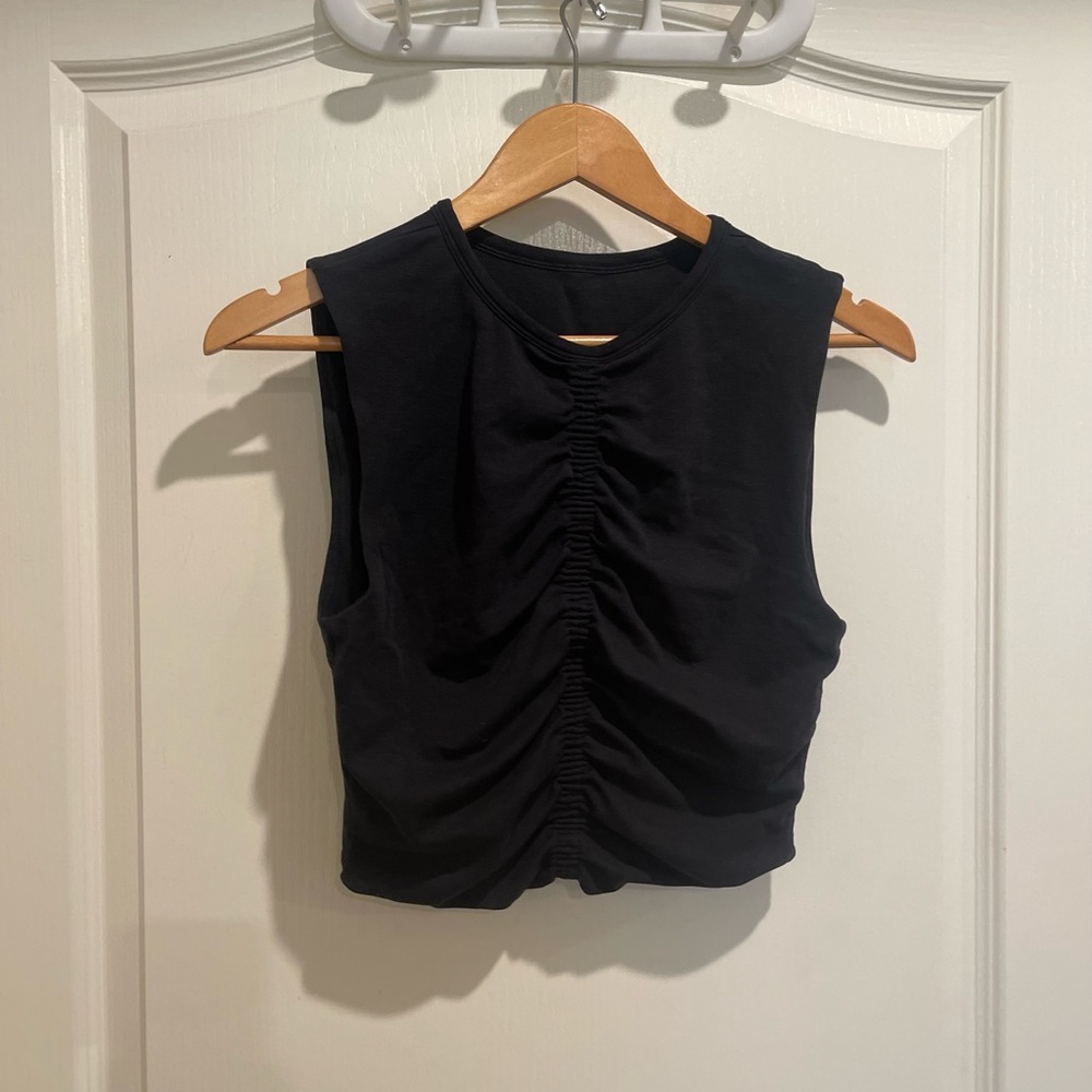 NWOT Lululemon Find your feeling tank